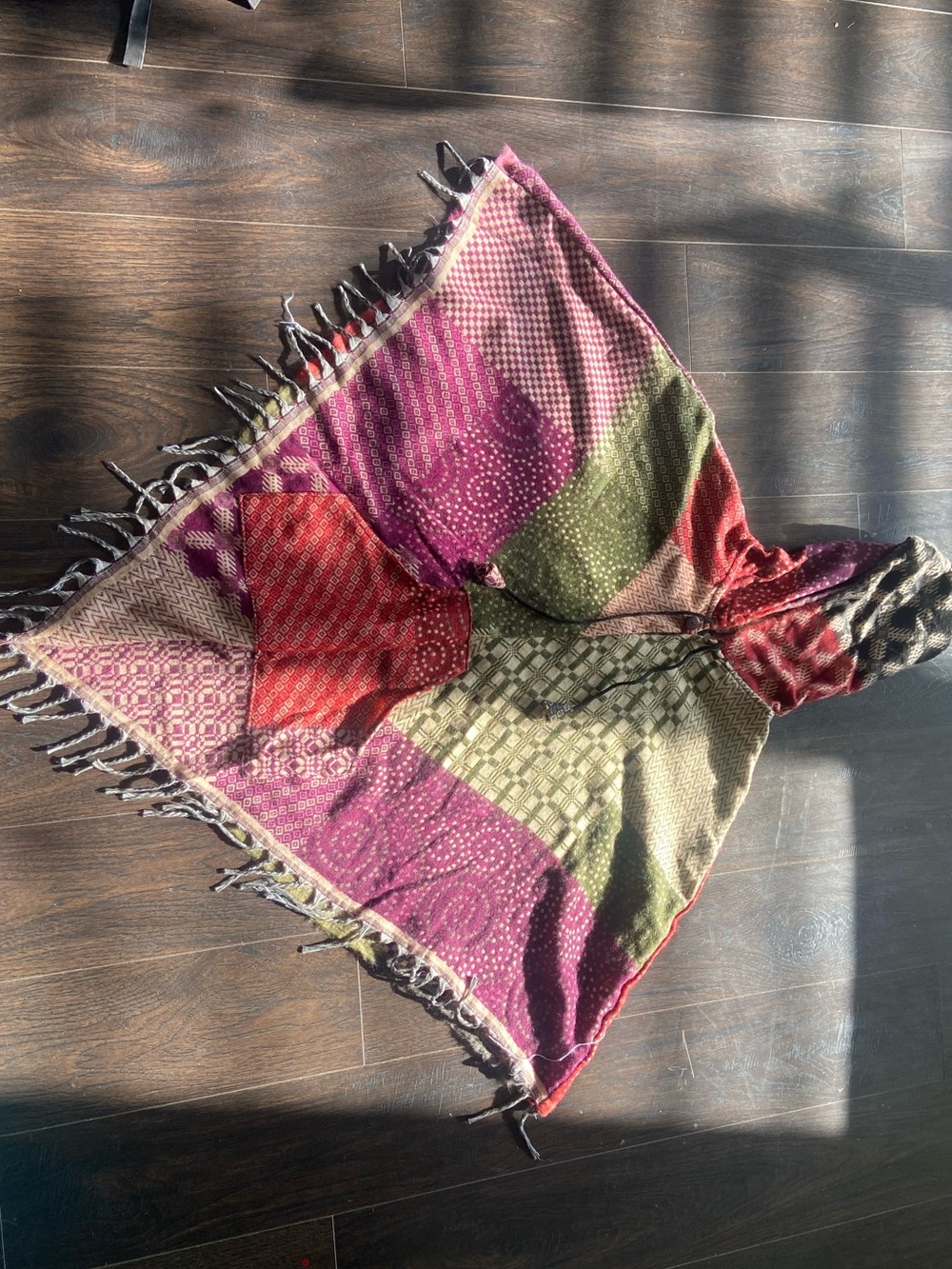 Multicolor Patchwork Hooded Throw - Pink, Red, Green